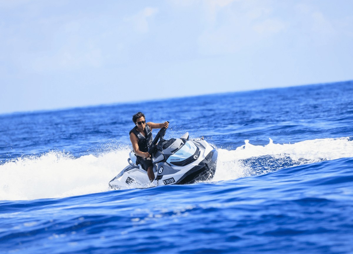 Jet Ski Rental — Sun & Fun