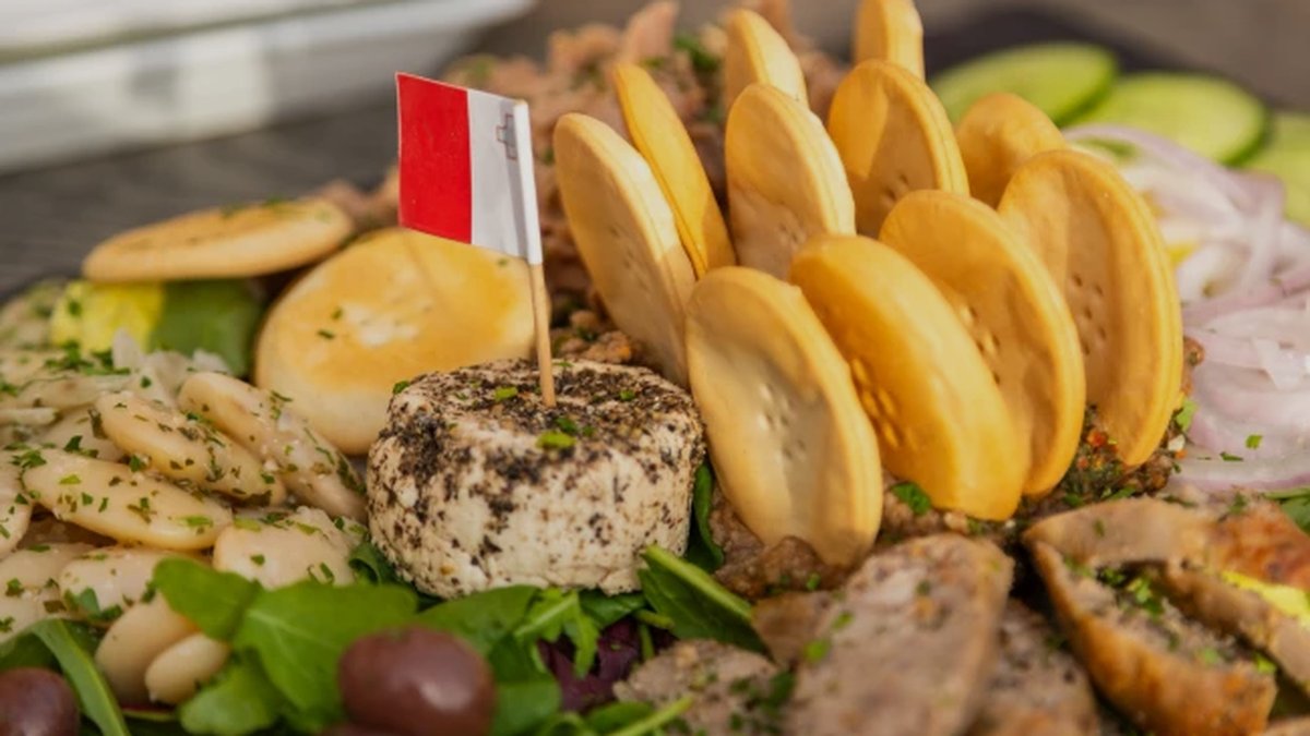Valletta Street Food Walking Tour