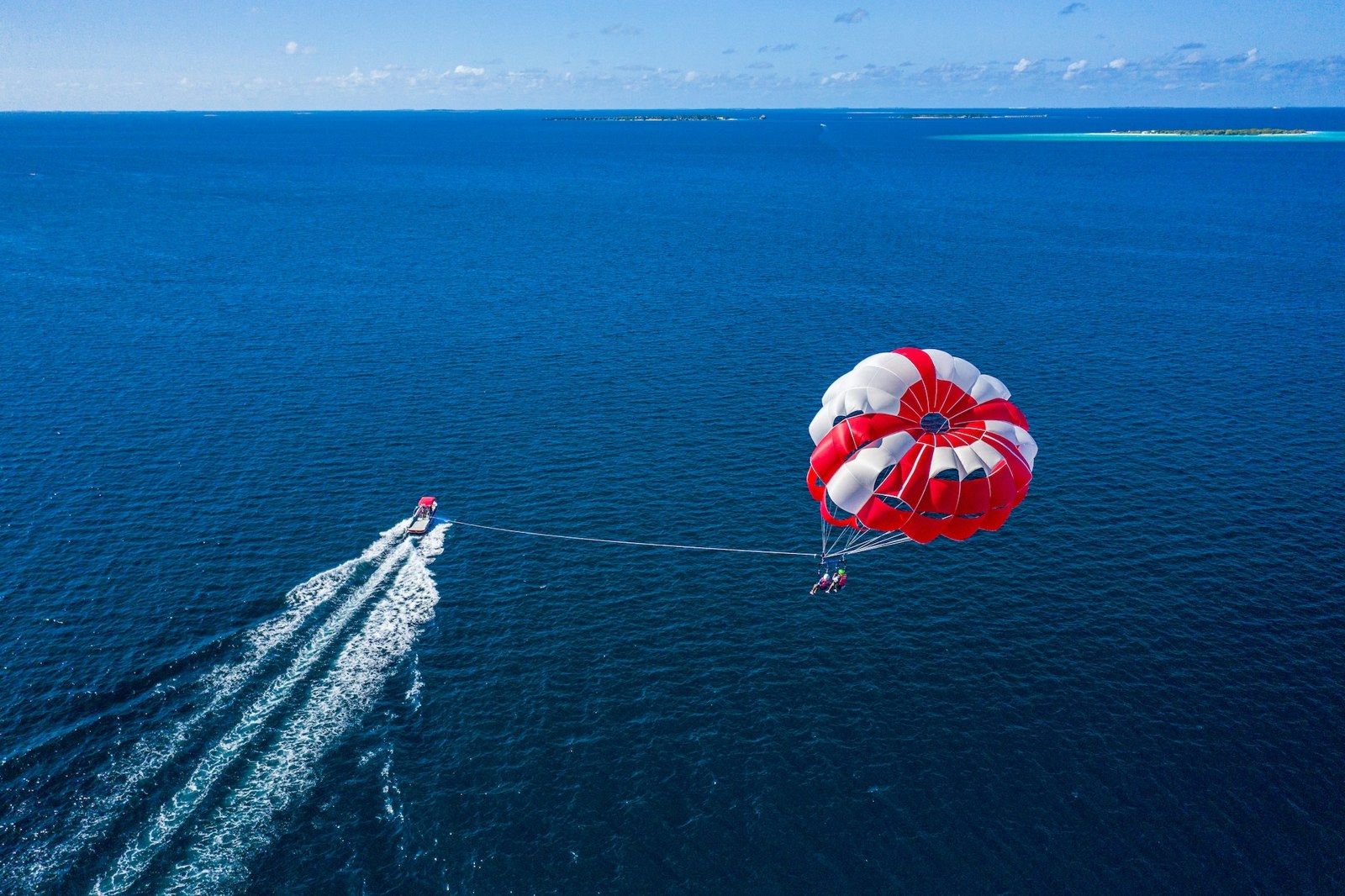 Parasailing — Paradise Watersports